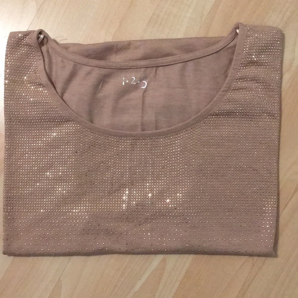 NWOT 1 2 3 French Brand Super Soft Casual Top - Picture 8 of 8